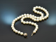 Around 2010! Classic Akoya cultured pearl necklace with diamonds and 585 gold
