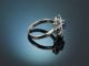 Noble sapphire diamond ring in 750 white gold