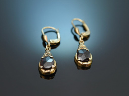 Circa 1965! Vintage earrings with garnets made of silver...