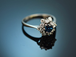 Um 1975! Klassischer Ring mit Saphir und Brillanten aus...
