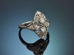 Munich around 1930! Beautiful Art Deco ring with diamonds...