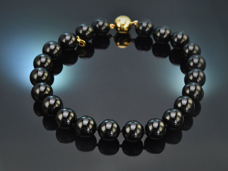 Aus unserer Werkstatt! Gro&szlig;e Onyx Kugel Kette mit vergoldeter Silber Schlie&szlig;e 925