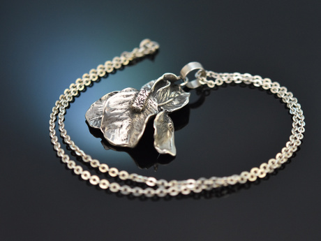 Polen um 1960! Gro&szlig;er Lilien Anh&auml;nger mit Kette aus Silber 925