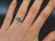 Around 1915! Antique ring with Colombian emerald and diamonds set in platinum