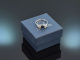 Um 1975! Sch&ouml;ner Saphir Ring mit Brillanten aus Wei&szlig;gold 585