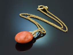 Vienna around 1900! Rare coral pendant from aristocratic...