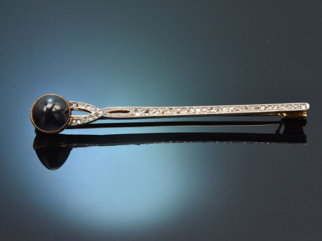 Lausanne um 1910! Feine Brosche mit Saphir und Diamanten aus Platin und Gold 585