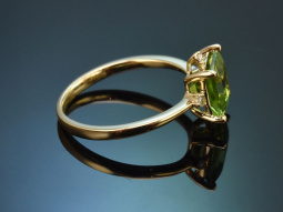 Feiner Peridot Ring mit Diamanten aus Gold 585