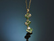 Zartes Collier mit feinen Tsavorithen und Diamanten aus Gold 585