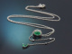Feines Y-Collier mit Smaragden und Diamanten aus Wei&szlig;gold 750