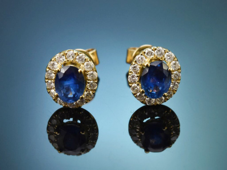 Klassische Saphir Ohrringe mit Diamanten aus Gold 750
