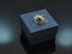 Augsburg um 1920! Art Deco Ring mit gr&uuml;nem Turmalin und Diamanten aus Wei&szlig;gold 585