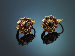 M&uuml;nchen um 1980! Klassische Granat Ohrringe aus Gold...