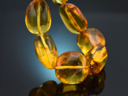 Sch&ouml;ne gro&szlig;e baltische Bernstein Kette mit...