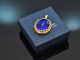USA around 1950! Beautiful medallion pendant with blue enamel in 585 gold