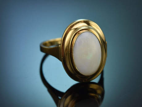 Um 1965! Sch&ouml;ner Vintage Opal Ring aus Gold 585