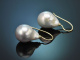 From our workshop! Large fine cultured pearl earrings in 585 gold