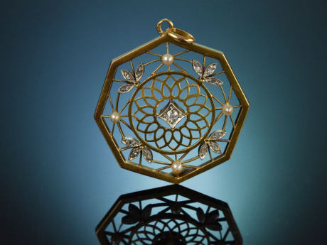 Um 1910! Charmanter Belle Epoque Anh&auml;nger mit Diamanten und Saatperlen aus Gold 585