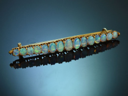 Um 1900! Feine Opal Brosche aus Gold 585