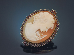 M&uuml;nchen um 1980! H&uuml;bscher Kamee Broschen...