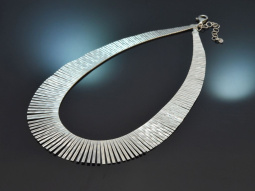 Cleopatra style! Italian vintage necklace with a hammered...