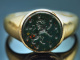 Um 1930! Gravierter Wappen Siegel Ring mit L&ouml;wen aus Heliotrop und Gold 585
