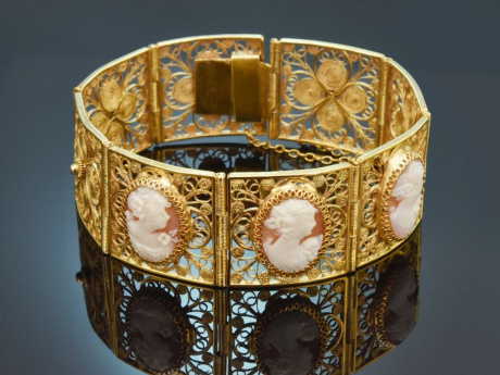 Um 1950! Sch&ouml;nes Kamee Armband aus filigranem vergoldetem Silber 800