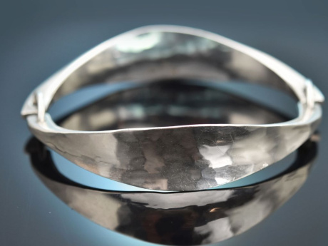 Ragnar Hansen, Norway, circa 1965! A rare designer bangle made from hammered 925 silver