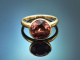 Aus unserer Werkstatt! Design Ring mit brombeerfarbenem Turmalin Gold 585