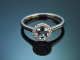 Delicate aquamarine ring with diamonds in 585 white gold