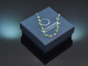 Fine Green! Feines Collier mit Smaragden und Diamanten aus Gold 750