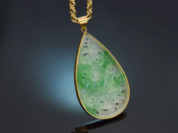 Aus unserer Werkstatt! Jadeit Anh&auml;nger mit langer...