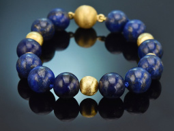 Aus unserer Werkstatt! Sch&ouml;nes Lapislazuli Armband...