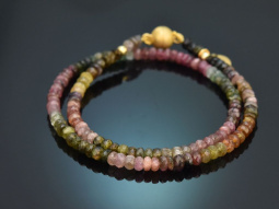 Aus unserer Werkstatt! Farbenfrohes Turmalinarmband mit...