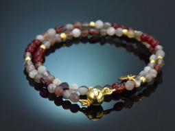 Velvet Gold! Gemstone bracelet made from red and grey...