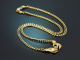 Um 1980! Seltene Statement Kette mit zwei H&auml;nden und Brillant aus Gold 750