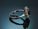 Hamburg um 1985! Feiner Saphir Ring mit Brillanten aus Wei&szlig;gold 750