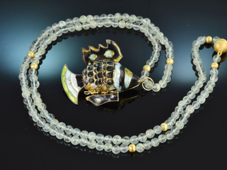 Um 1970! Gliederfisch Anh&auml;nger mit Emaille an langer Aquamarin Kette mit vergoldetem Silber 925