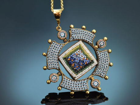 Italien um 1890! Feiner Mikromosaik Anh&auml;nger mit Kette aus Tombak und Gold