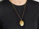 M&uuml;nchen um 1950! H&uuml;bscher Medaillon Anh&auml;nger mit Kette aus vergoldetem Silber