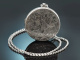 England um 1930! H&uuml;bscher runder Medaillon Anh&auml;nger mit Kette aus Sterlingsilber