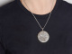 England um 1930! H&uuml;bscher runder Medaillon Anh&auml;nger mit Kette aus Sterlingsilber