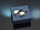 Elegant earrings with baroque pearls and lapis lazuli in gold-plated 925 silver