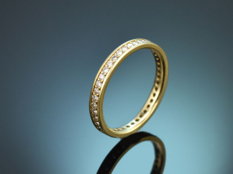 Um 1990! Feiner Diamant Alliance Ring mit 0,8 Carat Brillanten aus Gold 585
