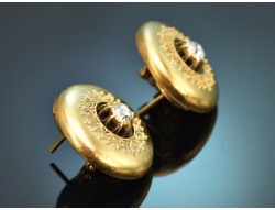 Circa 1890! Vintage earrings featuring diamond roses in...
