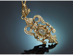 Um 1890! Historismus Anh&auml;nger mit Kette grauer...