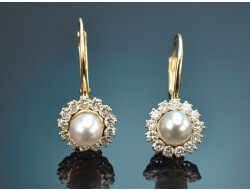 Feine Diamant Ohrringe mit Zuchtperlen aus Gold 585