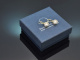 Delicate diamond earrings with cultured pearls in 585 gold