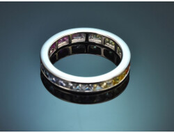 Regenbogen Memoire Ring mit feinen bunten Saphiren aus...