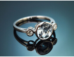 Edler Aquamarin-Diamant Ring aus Wei&szlig;gold 585